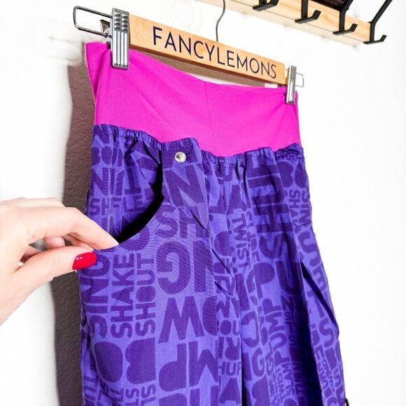 Zumba Women's Shout-Out Cargo Pants Amethyst Indigo Dance Fitness - Picture 2 of 10